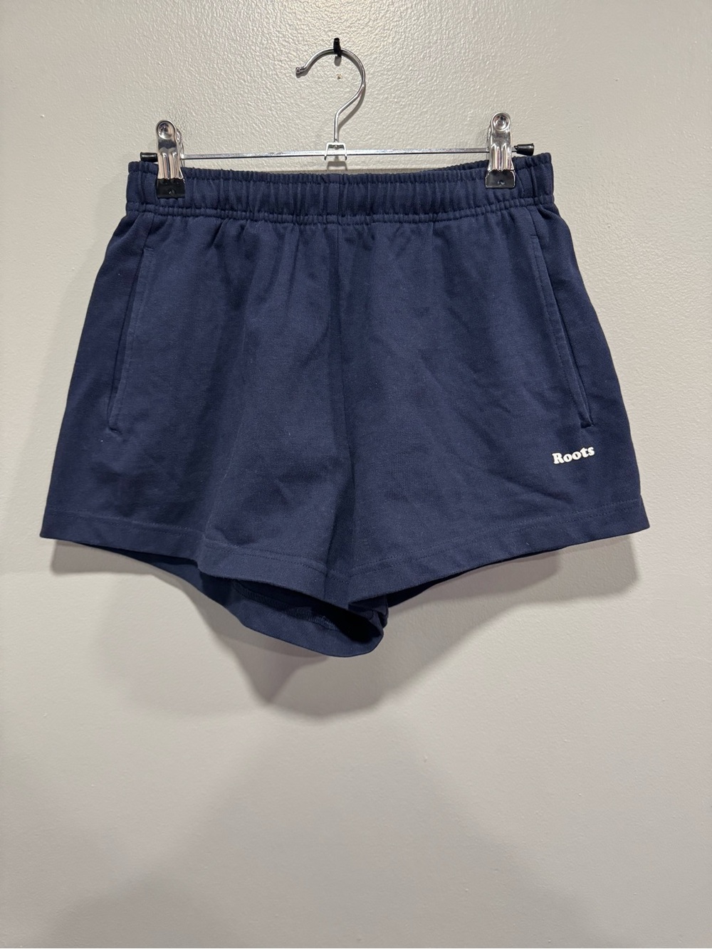Roots Shorts Navy Blue Size XS